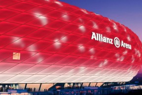 中国男足2026世界杯-Scout连场20+势不可挡，雄鹿逆境挑战极限